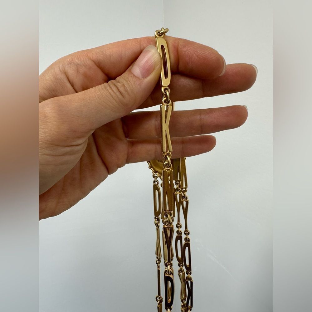 Vintage DKNY 80’s RARE Bottle Cap Layered Necklace Gold Tone - Picture 4 of 13